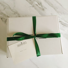 Load image into Gallery viewer, Real Ale and Cider Gift Box