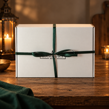 Load image into Gallery viewer, Hot Toddy &amp; Honey Hamper
